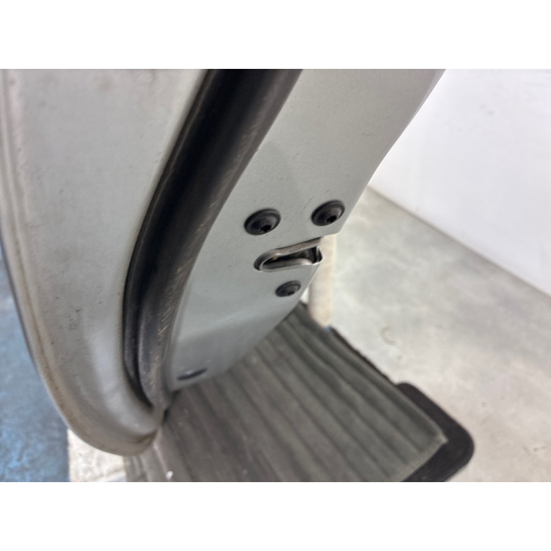 Porte arriere gauche OPEL ASTRA J Photo n°3