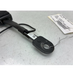 Attache ceinture avant droit OPEL ASTRA J SPORTS