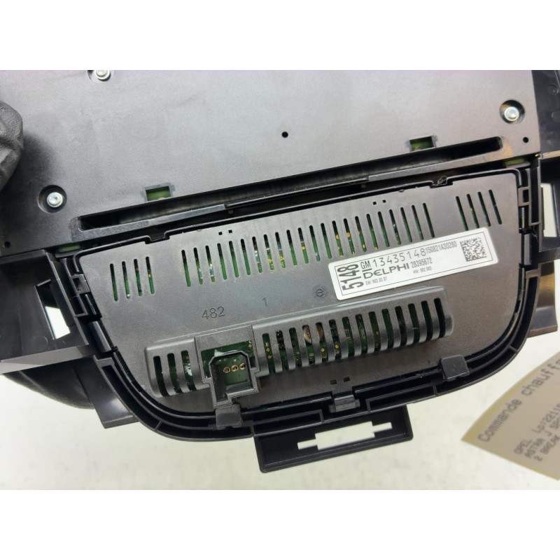 Commande chauffage OPEL ASTRA J SPORTS Photo n°3