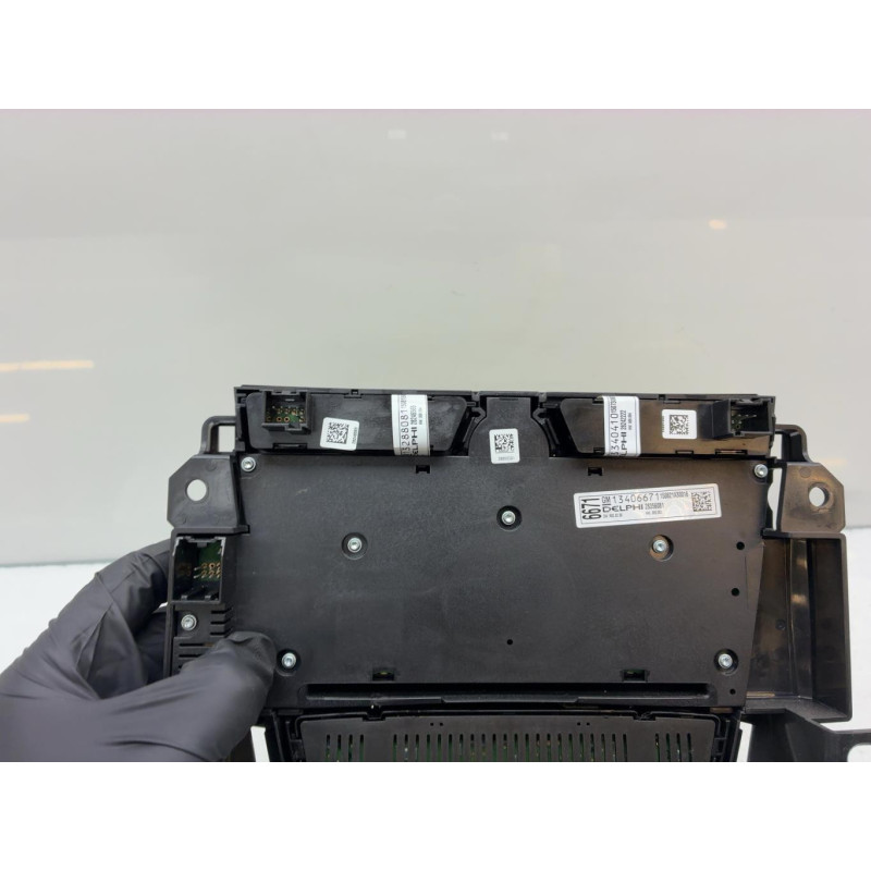 Commande chauffage OPEL ASTRA J SPORTS Photo n°4