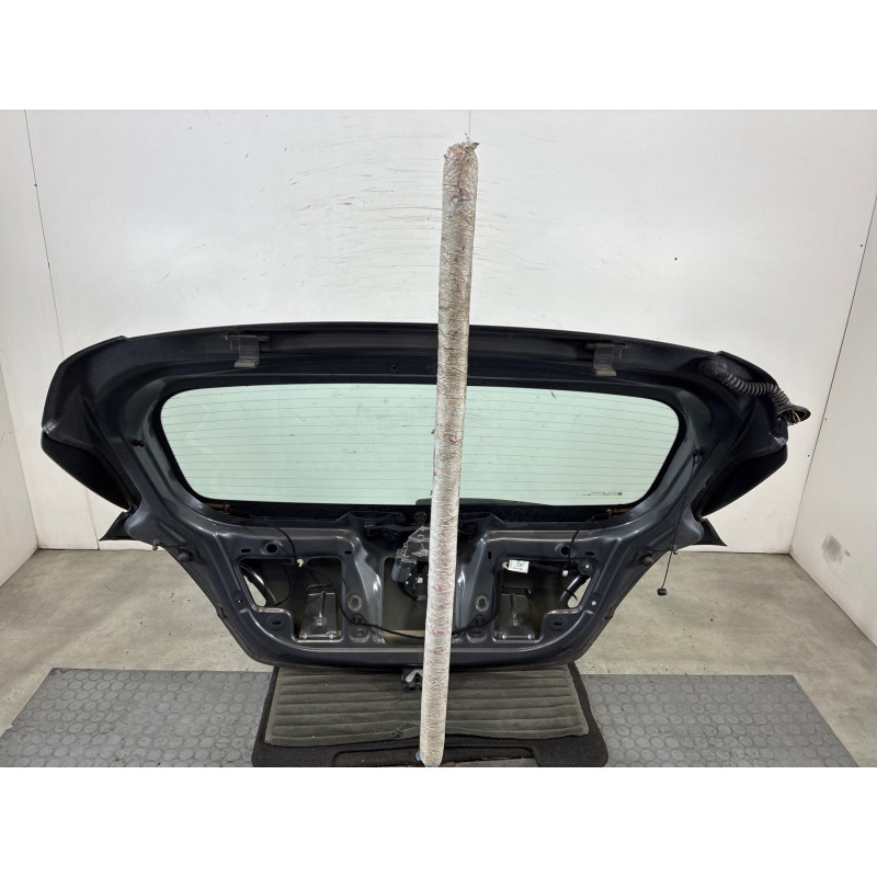 Malle/Hayon arriere OPEL CORSA E Photo n°2