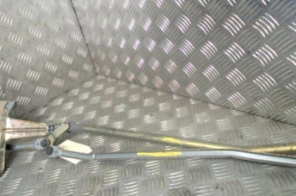Moteur essuie glace avant RENAULT R19