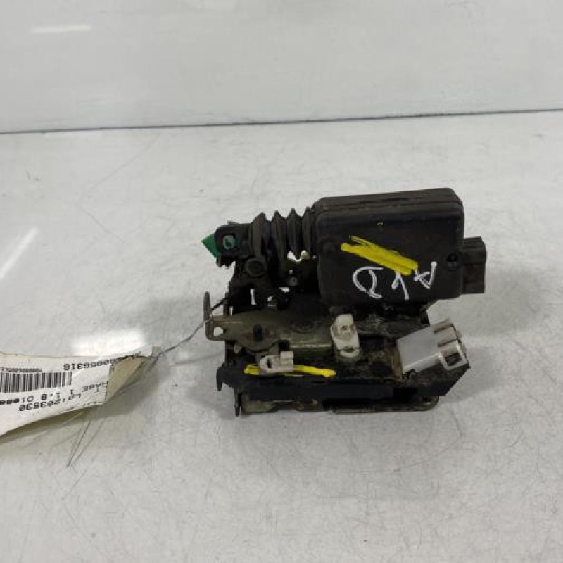Serrure avant droit RENAULT R19 Photo n°3