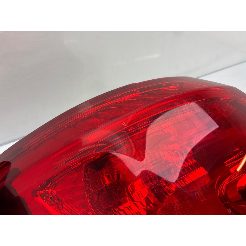 Feu arriere principal gauche (feux) OPEL MERIVA B Photo n°2