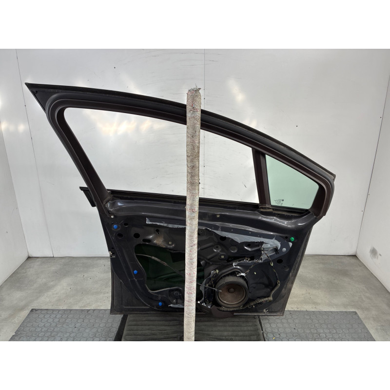 Porte avant gauche OPEL MERIVA B Photo n°3