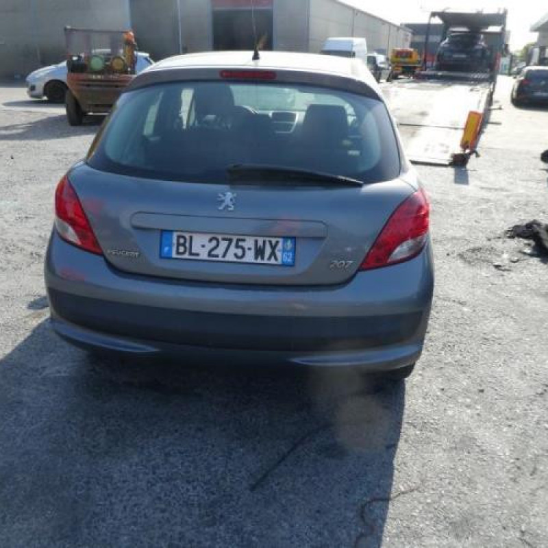 Pretensionneur de ceinture avant droit PEUGEOT 207 Photo n°6