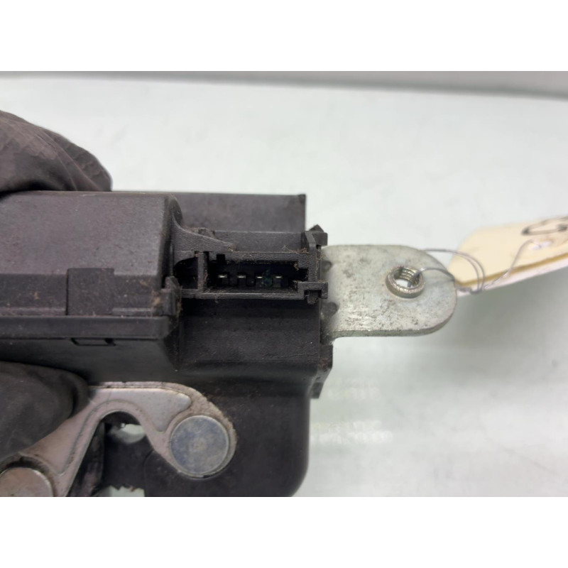 Serrure de coffre OPEL CORSA D Photo n°4