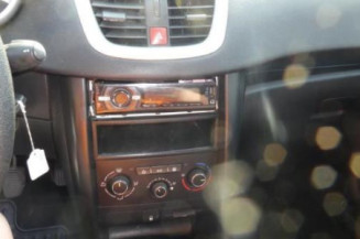 Pretensionneur de ceinture avant droit PEUGEOT 207