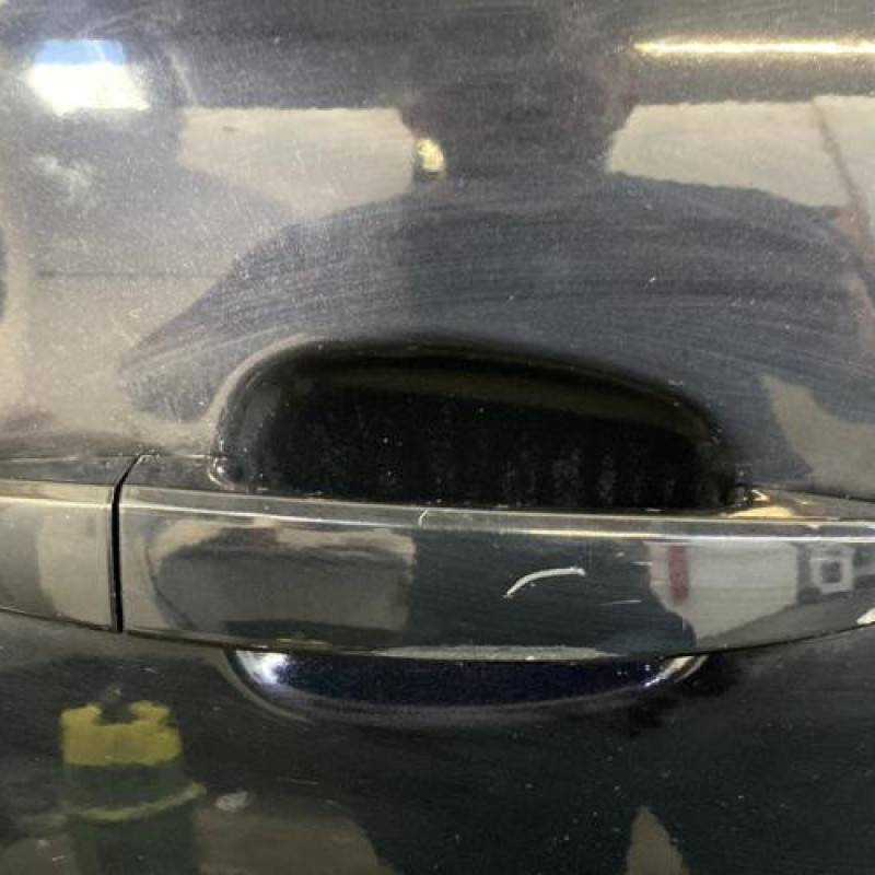 Porte avant droit OPEL CORSA D Photo n°4