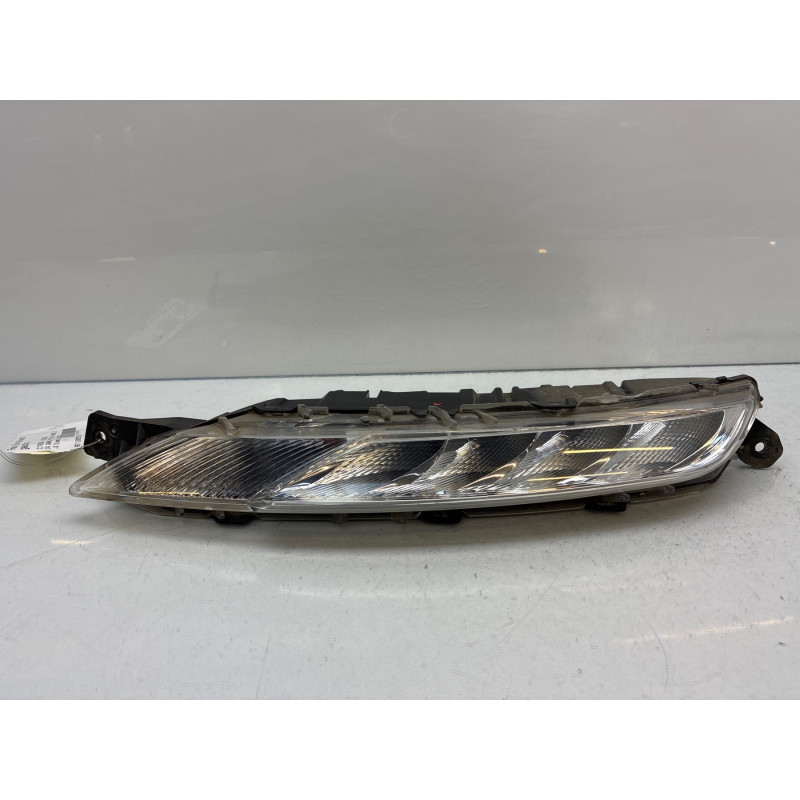 Feu diurne avant gauche CITROEN C4 GRAND PICASSO 2 Photo n°3