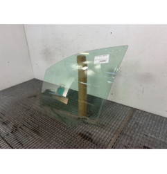 Vitre avant gauche PEUGEOT 208 1