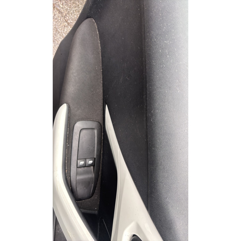 Boitier air bag PEUGEOT 208 1 Photo n°15