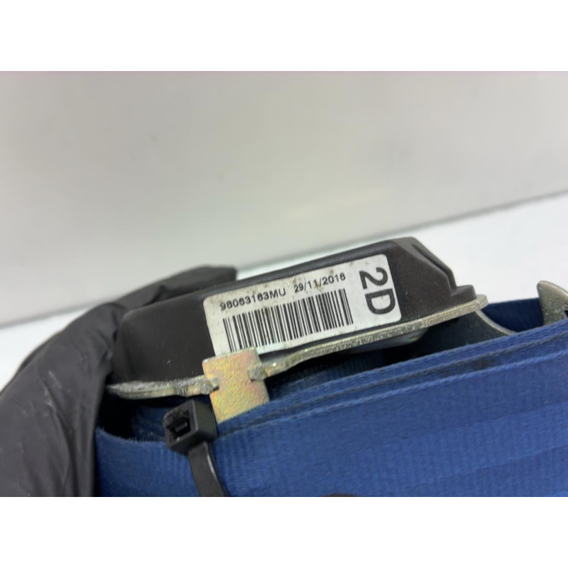Ceinture arriere droit PEUGEOT 208 1 Photo n°4
