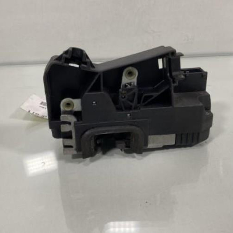 Serrure avant droit OPEL CORSA C Photo n°3