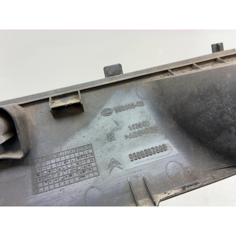 Anti brouillard arriere droit CITROEN C4 GRAND PICASSO 1 Photo n°3