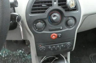 Pretensionneur de ceinture avant droit RENAULT MODUS