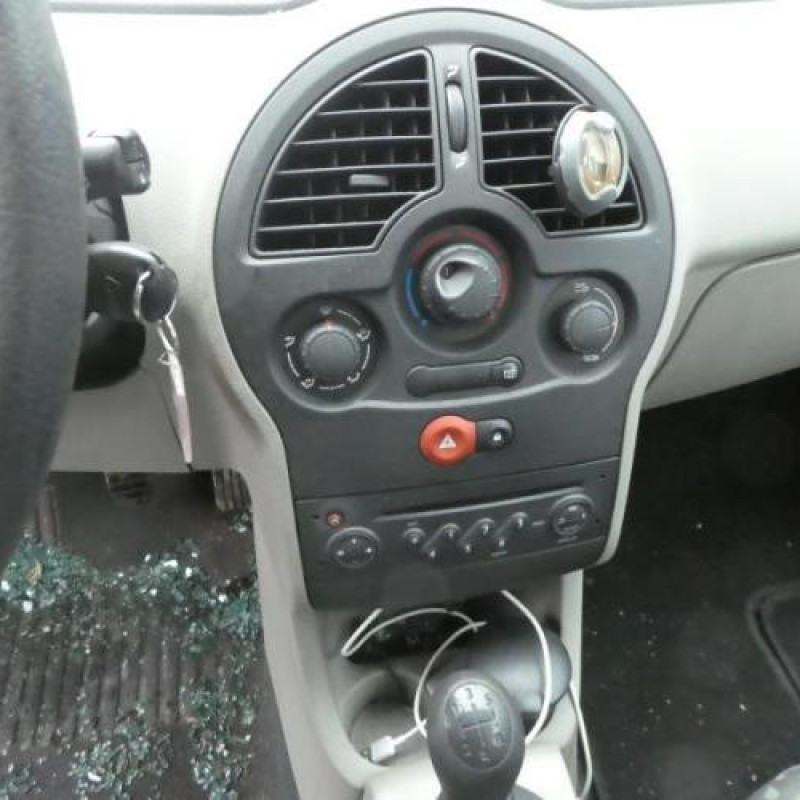 Pretensionneur de ceinture avant droit RENAULT MODUS Photo n°10