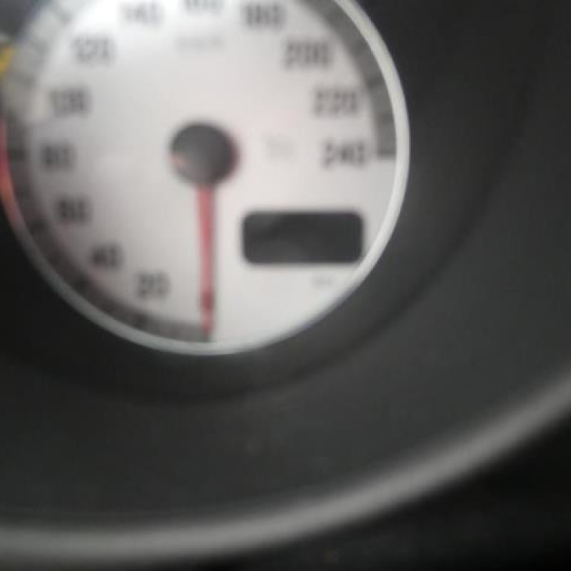 Bouton de warning ALFA ROMEO GT Photo n°11