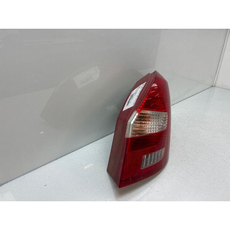 Feu arriere principal droit (feux) SKODA FABIA 2 Photo n°5