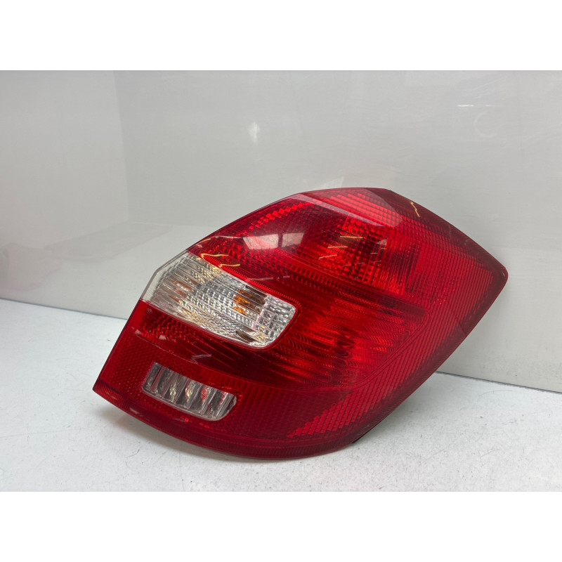 Feu arriere principal droit (feux) SKODA FABIA 2 Photo n°6