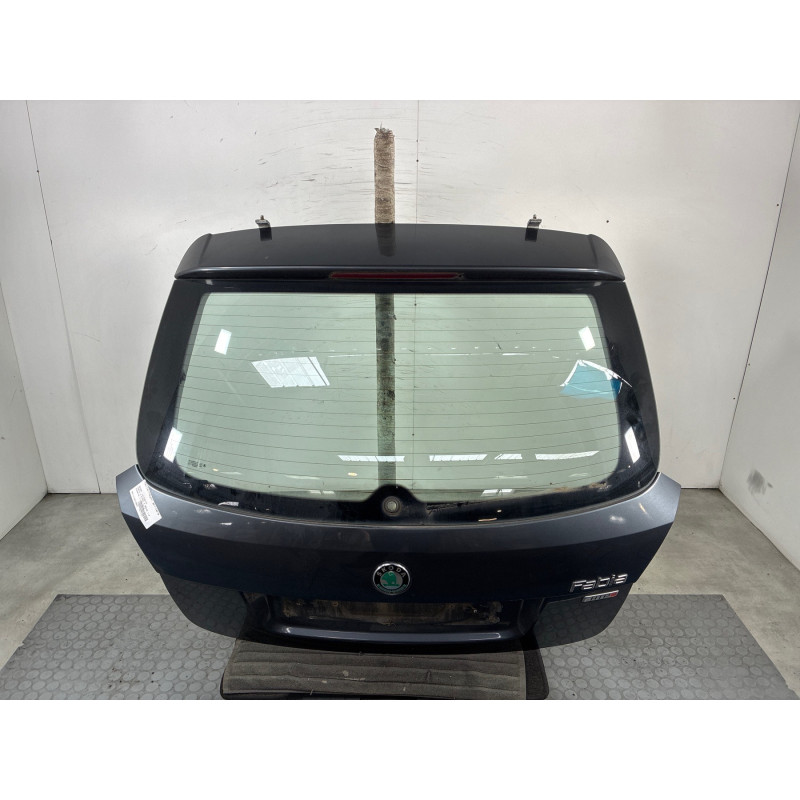 Malle/Hayon arriere SKODA FABIA 2 Photo n°1