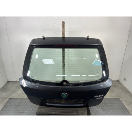 Malle/Hayon arriere SKODA FABIA 2 Photo n°1
