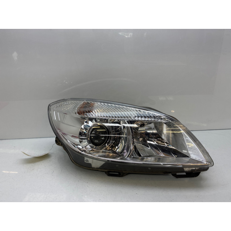 Optique avant principal droit (feux)(phare) SKODA FABIA 2 Photo n°2