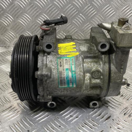 Compresseur clim ALFA ROMEO GT Photo n°1