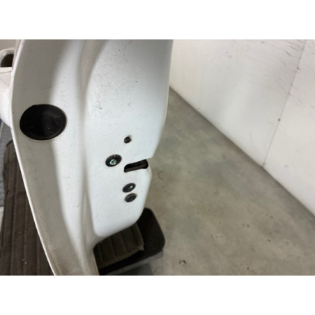 Porte avant gauche PEUGEOT 208 1 Photo n°1