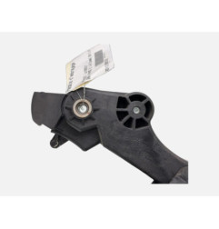 Pedale d'embrayage PEUGEOT 208 1