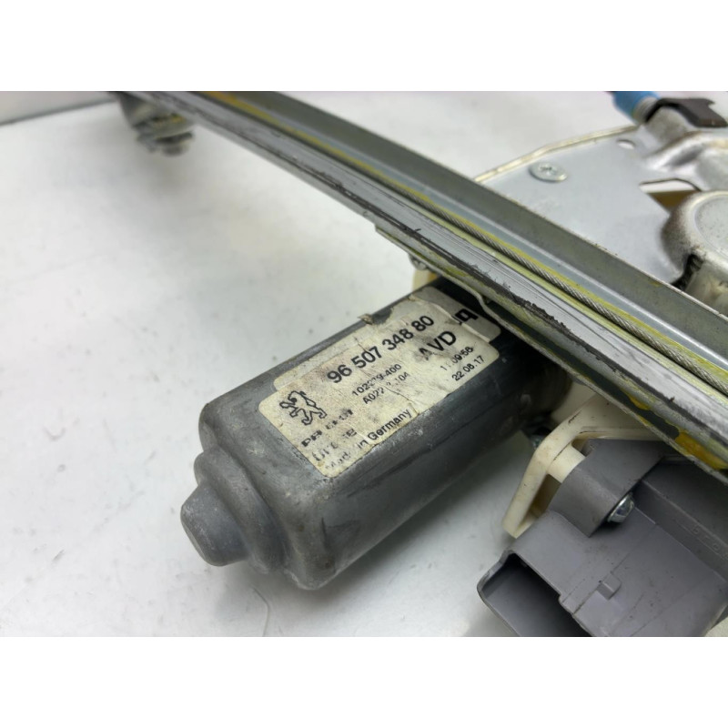 Leve vitre electrique avant droit PEUGEOT 607 Photo n°6