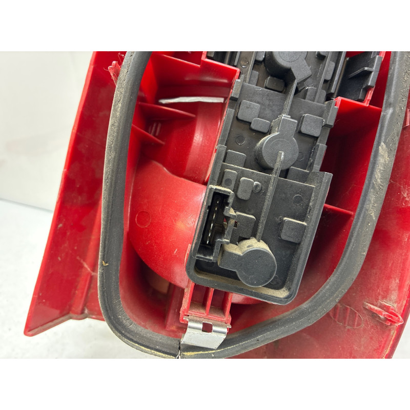 Feu arriere principal gauche (feux) CITROEN XSARA PICASSO Photo n°5