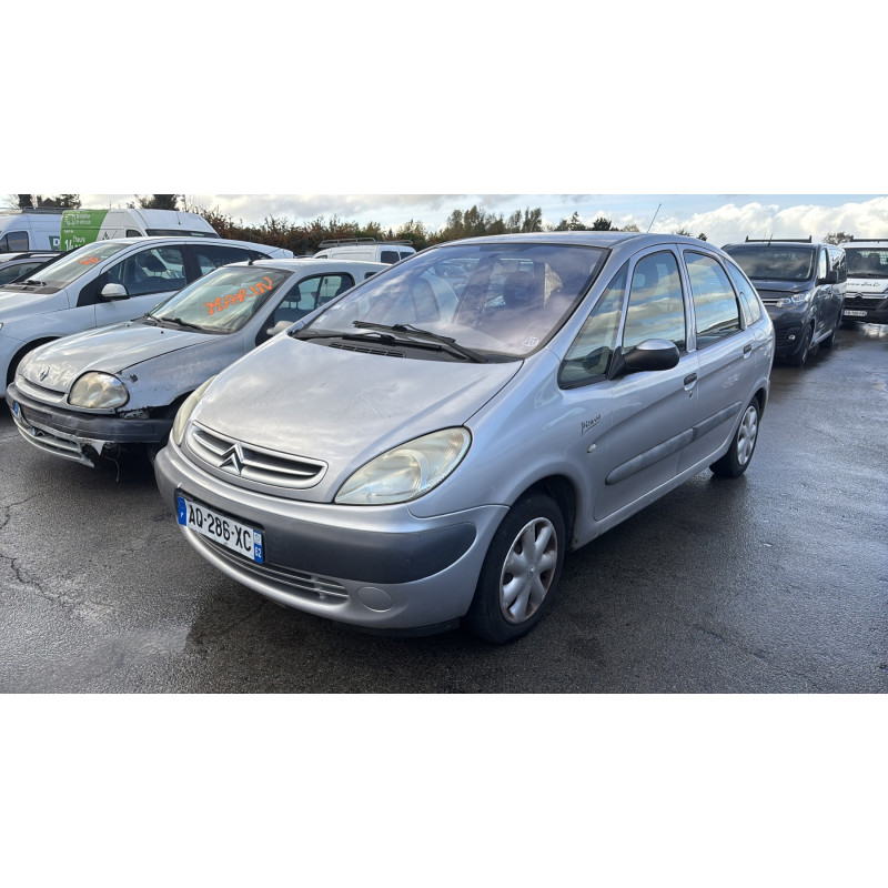 Feu arriere principal gauche (feux) CITROEN XSARA PICASSO Photo n°9