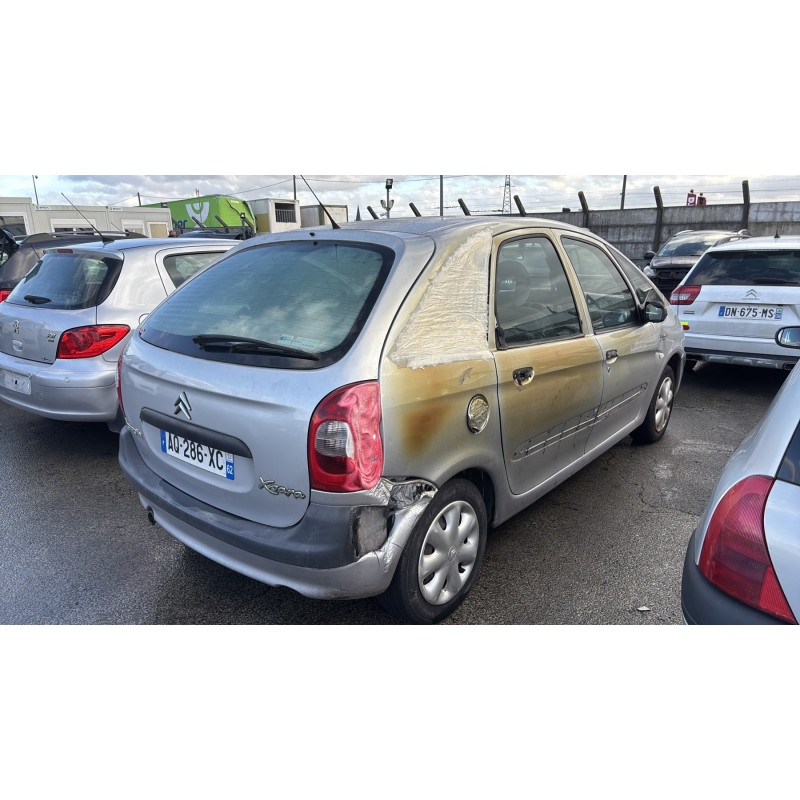 Feu arriere principal gauche (feux) CITROEN XSARA PICASSO Photo n°11