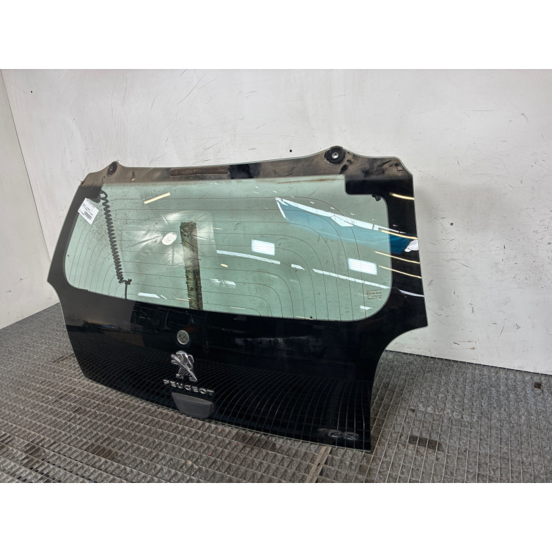 Lunette arriere PEUGEOT 108 Photo n°4
