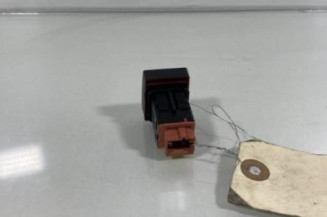 Bouton de warning PEUGEOT 3008 1