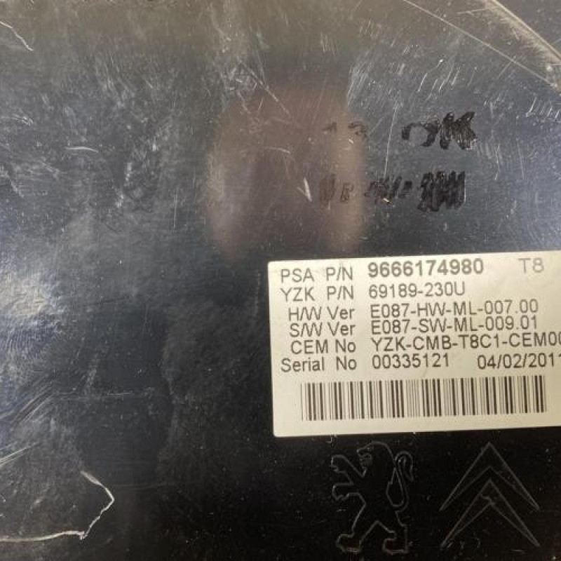 Compteur PEUGEOT 3008 1 Photo n°4