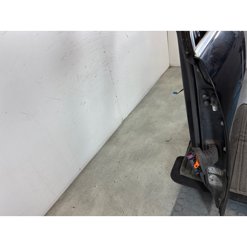 Porte avant gauche VOLKSWAGEN GOLF 5 Photo n°2