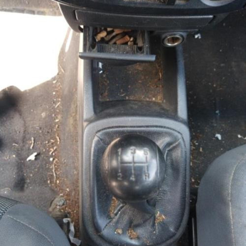 Leve vitre electrique avant droit CHEVROLET KALOS Photo n°10