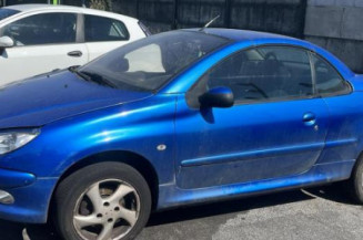 Pretensionneur de ceinture avant droit PEUGEOT 206