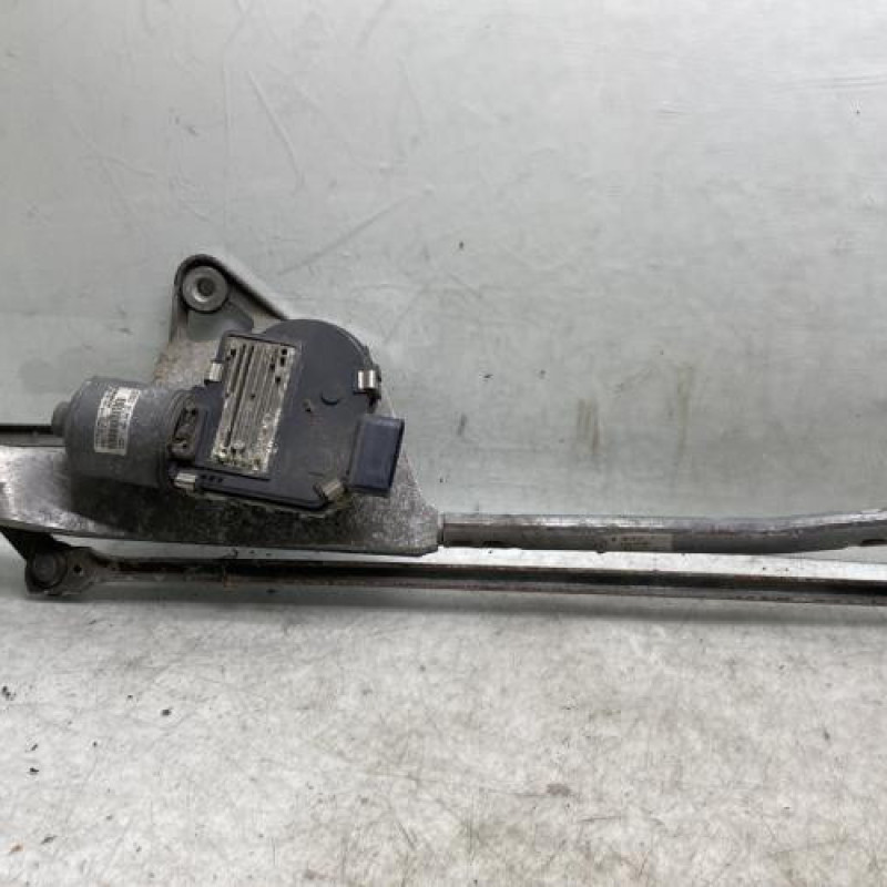 Moteur essuie glace avant AUDI A8 2 Photo n°1