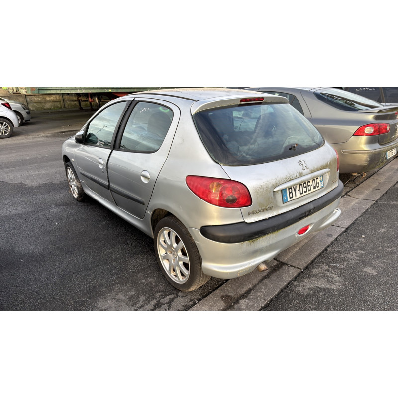 Boitier servitude moteur (BSM) PEUGEOT 206 Photo n°9
