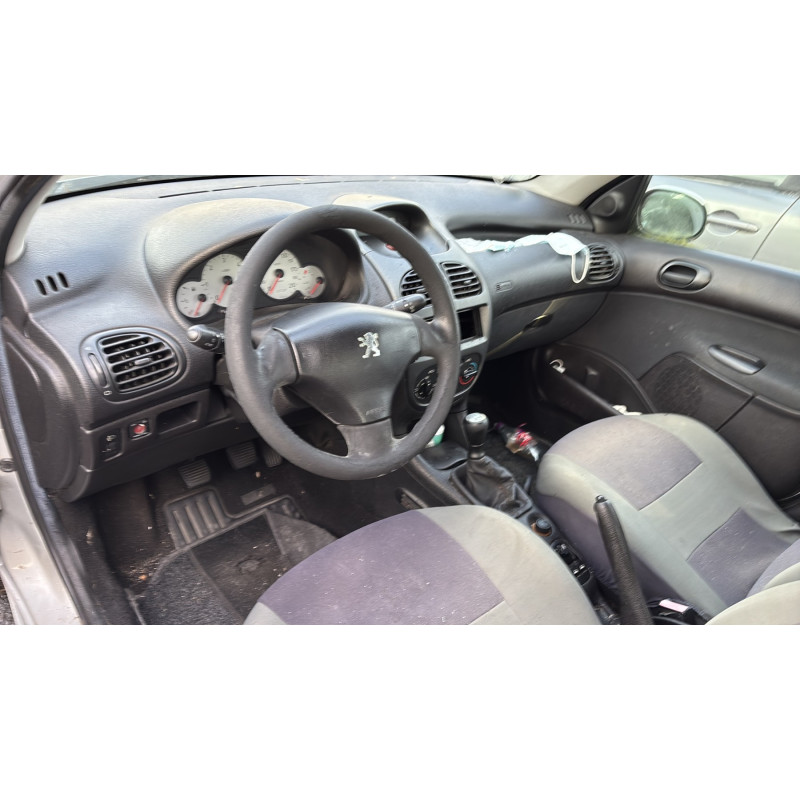 Boitier servitude moteur (BSM) PEUGEOT 206 Photo n°16