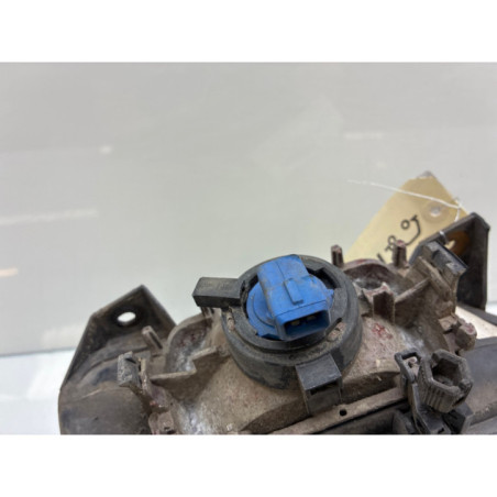 Anti brouillard gauche (feux) PEUGEOT 106