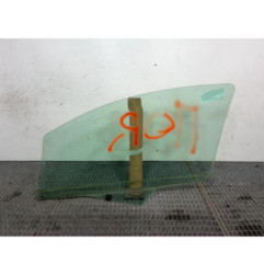 Vitre avant droit PEUGEOT 207