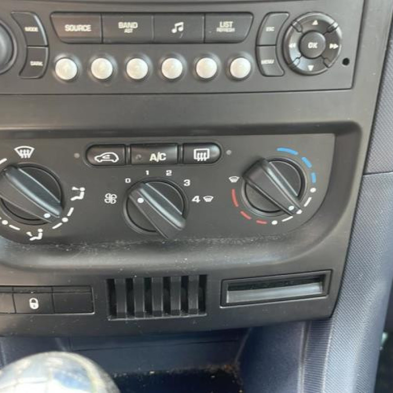 Commande chauffage PEUGEOT 1007 Photo n°11