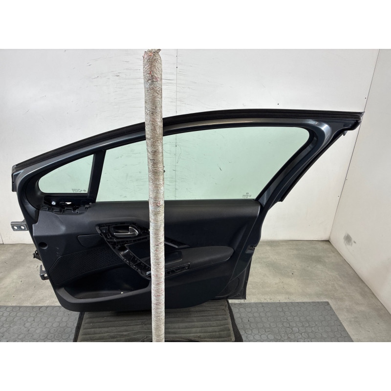 Porte avant droit PEUGEOT 208 1 Photo n°4