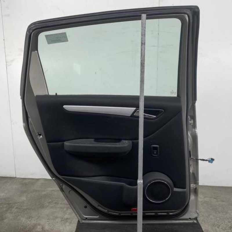 Porte arriere gauche MERCEDES CLASSE B 245 Photo n°4