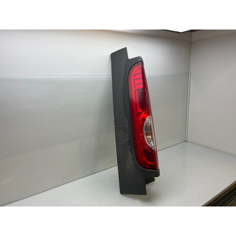 Feu arriere principal gauche (feux) OPEL VIVARO 1 Photo n°5