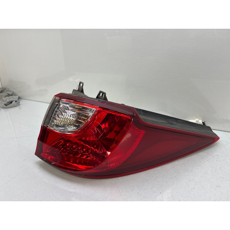 Feu arriere principal droit (feux) MAZDA 5 2 Photo n°4